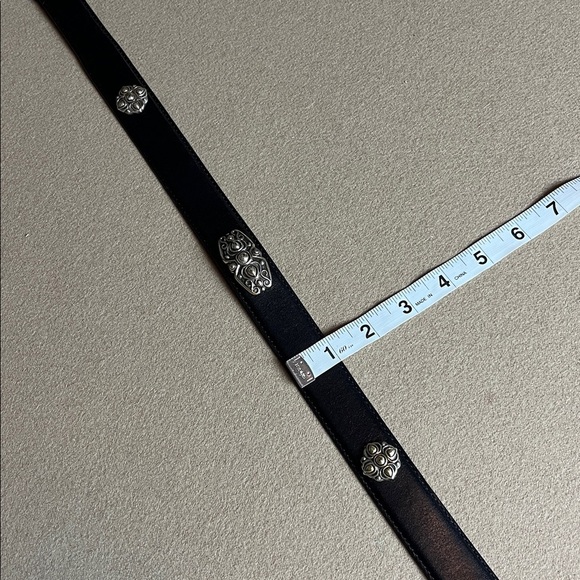 Fossil Western Belt Womens Black Leather Silver Tone Conchos - Size M - Picture 6 of 8